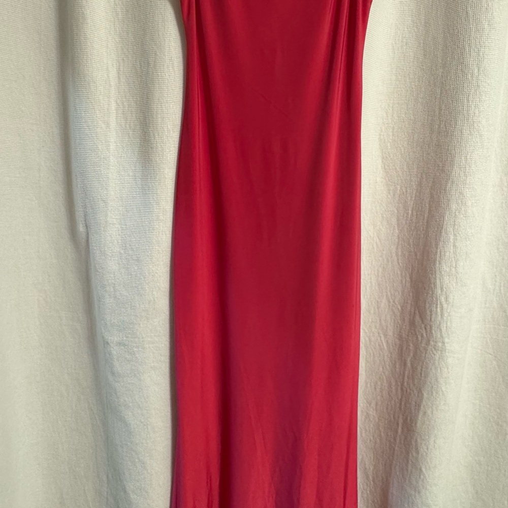 Elegant Bright Pink Sleeveless Dress
